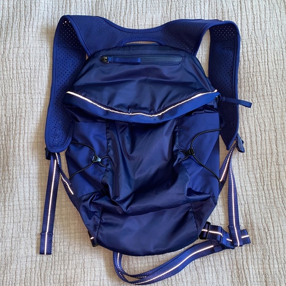 Lululemon Run All Day Backpack II Blueberry Jam - Picture 14 of 15